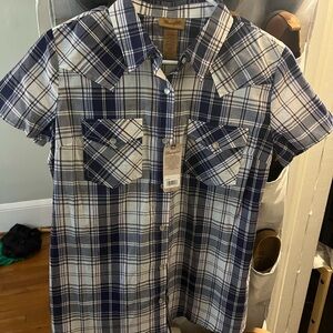 Wrangler Navy and White Plaid Short-Sleeve Button-Down Shirt